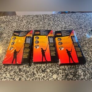 No Ladder Pro Rapid Release Clips for Hanging Christmas Lights